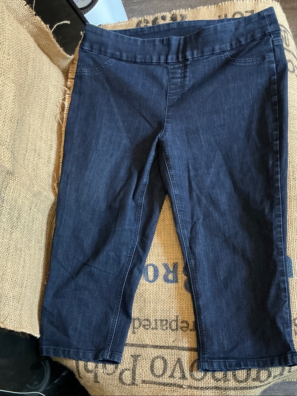 Chico's Deep Indigo Cropped Stretch Jeans Size 2